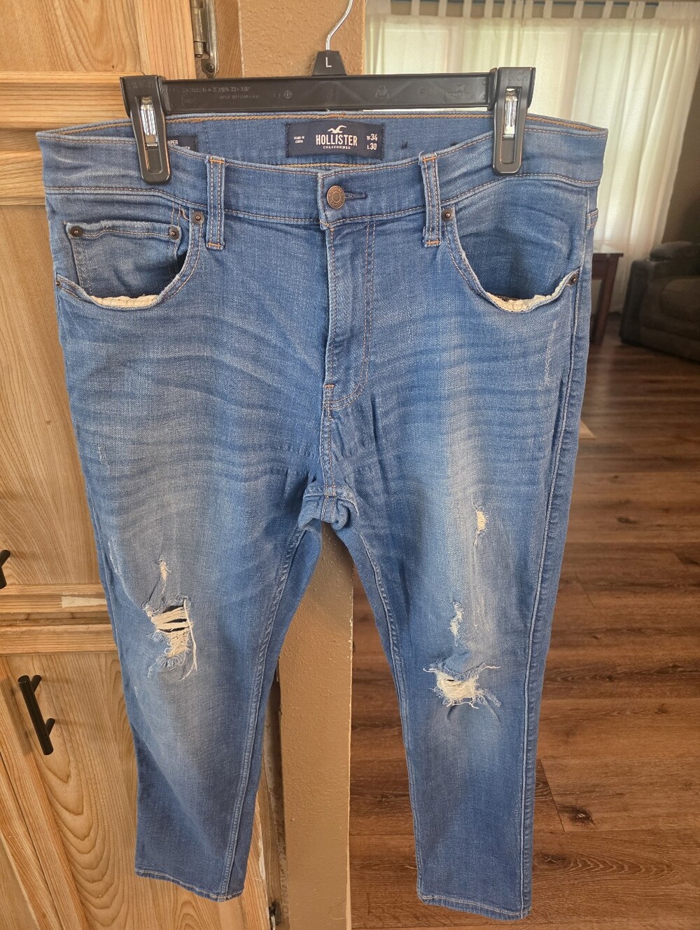 Hollister Women's Skinny Distressed Blue Jeans